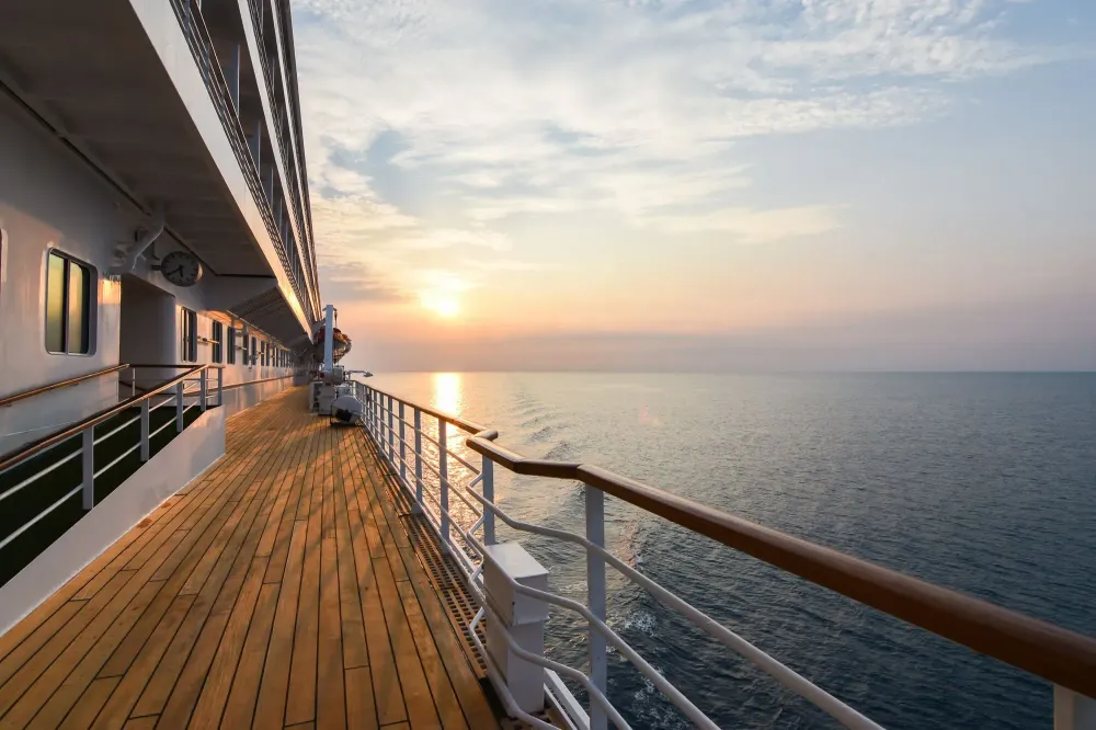 Cruise ship deck / cruise cabin upgrade